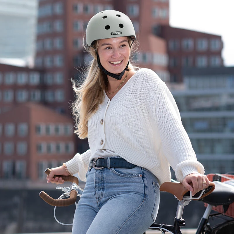 Casque De Vélo Urbain - MELON - Posh Kaki 4 Casque De Vélo Urbain - MELON - Posh Kaki – Image 2