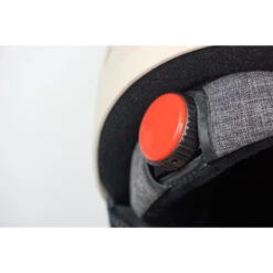 Casque LED H.30 Vision Cool Grey Avec Visière Pour Vélo, Trottinette 13 Casque LED H.30 Vision Cool Grey Avec Visière Pour Vélo, Trottinette -Vélotaf Magasin casque led h30 vision cool grey avec visiere pour velo trottinette 4