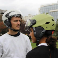 Casque LED H.30 Vision Kaki Avec Visière Pour Vélo, Trottinette 11 Casque LED H.30 Vision Kaki Avec Visière Pour Vélo, Trottinette -Vélotaf Magasin casque led h30 vision kaki avec visiere pour velo trottinette 2