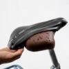 Decathlon COUVRE SELLE VELO WATERRESIST XL BLACK 1 Decathlon COUVRE SELLE VELO WATERRESIST XL BLACK -Vélotaf Magasin couvre selle velo waterresist xl black