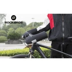ROCKBROS Manchons Vélo De Guidon Thermique Polaire Gants De Guidon Hiver Impeméable 11 ROCKBROS Manchons Vélo De Guidon Thermique Polaire Gants De Guidon Hiver Impeméable -Vélotaf Magasin manchons velo de guidon thermique polaire gants de guidon hiver impemeable 3