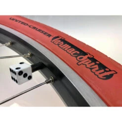 Pneu Balloon 26" Rouge 6 Pneu Balloon 26" Rouge -Vélotaf Magasin pneu balloon 26 rouge 1