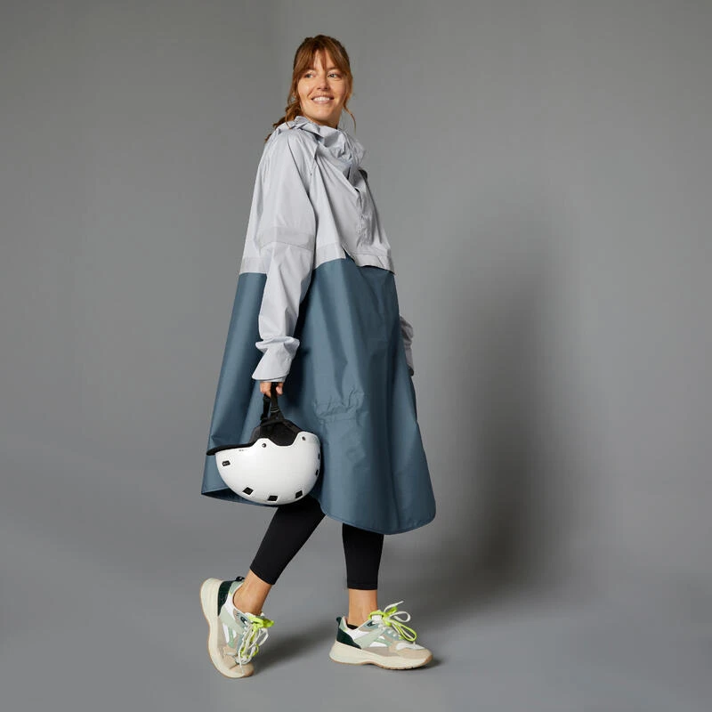 BTWIN PONCHO PLUIE VISIBILITE NUIT VELO VILLE 540 BLEU GRIS 4 BTWIN PONCHO PLUIE VISIBILITE NUIT VELO VILLE 540 BLEU GRIS – Image 2