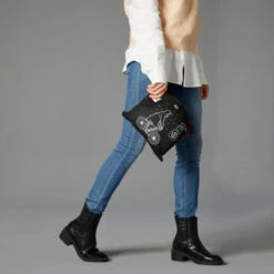 BTWIN PONCHO PLUIE VISIBILITE NUIT VELO VILLE 540 NOIR ROUGE 20 BTWIN PONCHO PLUIE VISIBILITE NUIT VELO VILLE 540 NOIR ROUGE -Vélotaf Magasin poncho pluie visibilite nuit velo ville 540 noir rouge 8