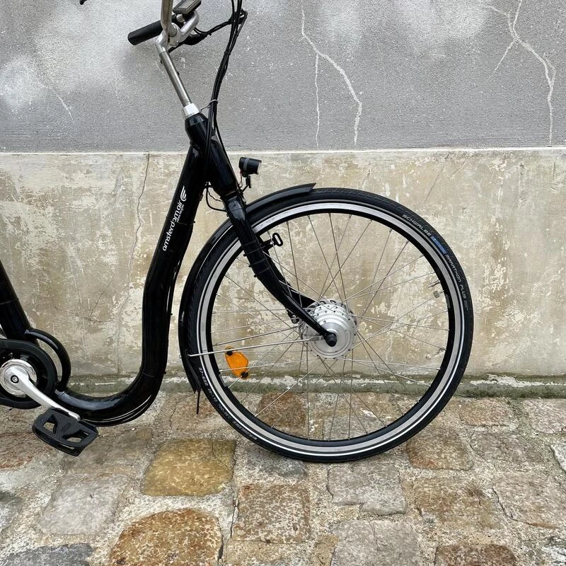 Reconditionné - Vélo électrique Amsterdam Air - City Premium - Excellent état 4 Reconditionné - Vélo électrique Amsterdam Air - City Premium - Excellent état – Image 3