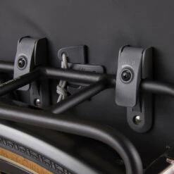 SAC A DOS VELO POUR PORTE BAGAGES DOUBLE 27 LITRES 21 SAC A DOS VELO POUR PORTE BAGAGES DOUBLE 27 LITRES -Vélotaf Magasin sac a dos velo pour porte bagages double 27 litres 9