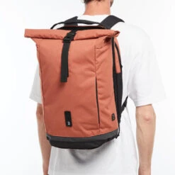 BTWIN SAC A DOS VELO POUR PORTE-BAGAGES DOUBLE 27 LITRES SEPIA 13 BTWIN SAC A DOS VELO POUR PORTE-BAGAGES DOUBLE 27 LITRES SEPIA -Vélotaf Magasin sac a dos velo pour porte bagages double 27 litres sepia 1