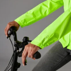 BTWIN VESTE PLUIE VELO VILLE FEMME 120 JAUNE FLUO CERTIFIÉE EPI VISIBILITÉ JOUR 21 BTWIN VESTE PLUIE VELO VILLE FEMME 120 JAUNE FLUO CERTIFIÉE EPI VISIBILITÉ JOUR -Vélotaf Magasin veste pluie velo ville femme 120 jaune fluo certifiee epi visibilite jour 9