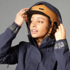 BTWIN VESTE PLUIE VELO VILLE VISIBILITE NUIT 540 FEMME BLEU MARINE 14 BTWIN VESTE PLUIE VELO VILLE VISIBILITE NUIT 540 FEMME BLEU MARINE -Vélotaf Magasin veste pluie velo ville visibilite nuit 540 femme bleu marine 2