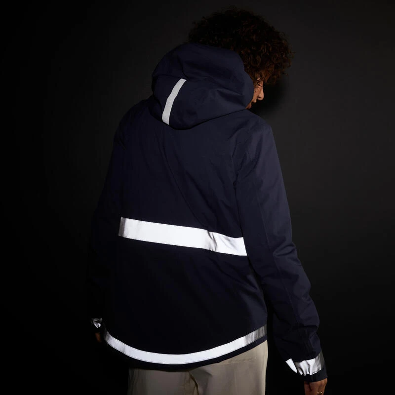 BTWIN VESTE PLUIE VELO VILLE VISIBILITE NUIT 540 FEMME BLEU MARINE 11 BTWIN VESTE PLUIE VELO VILLE VISIBILITE NUIT 540 FEMME BLEU MARINE – Image 9